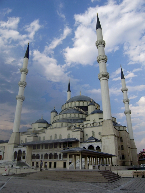 Анкара. Мечеть Кацатепе.