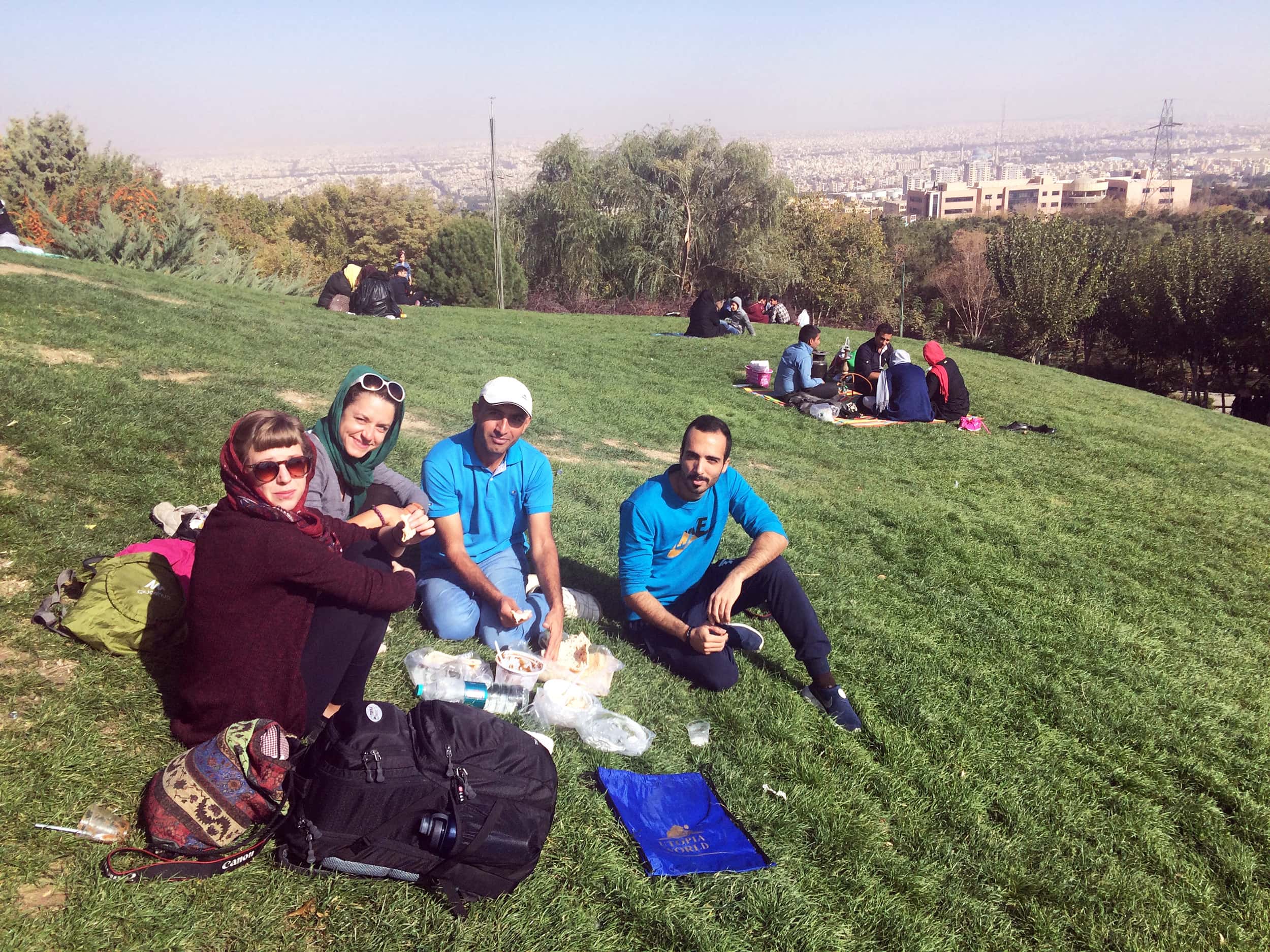 isfahan-kylymy-v-parku-2